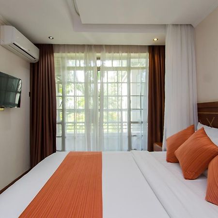 קיסומו Victoria Comfort Inn מראה חיצוני תמונה