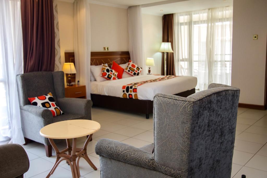 קיסומו Victoria Comfort Inn מראה חיצוני תמונה