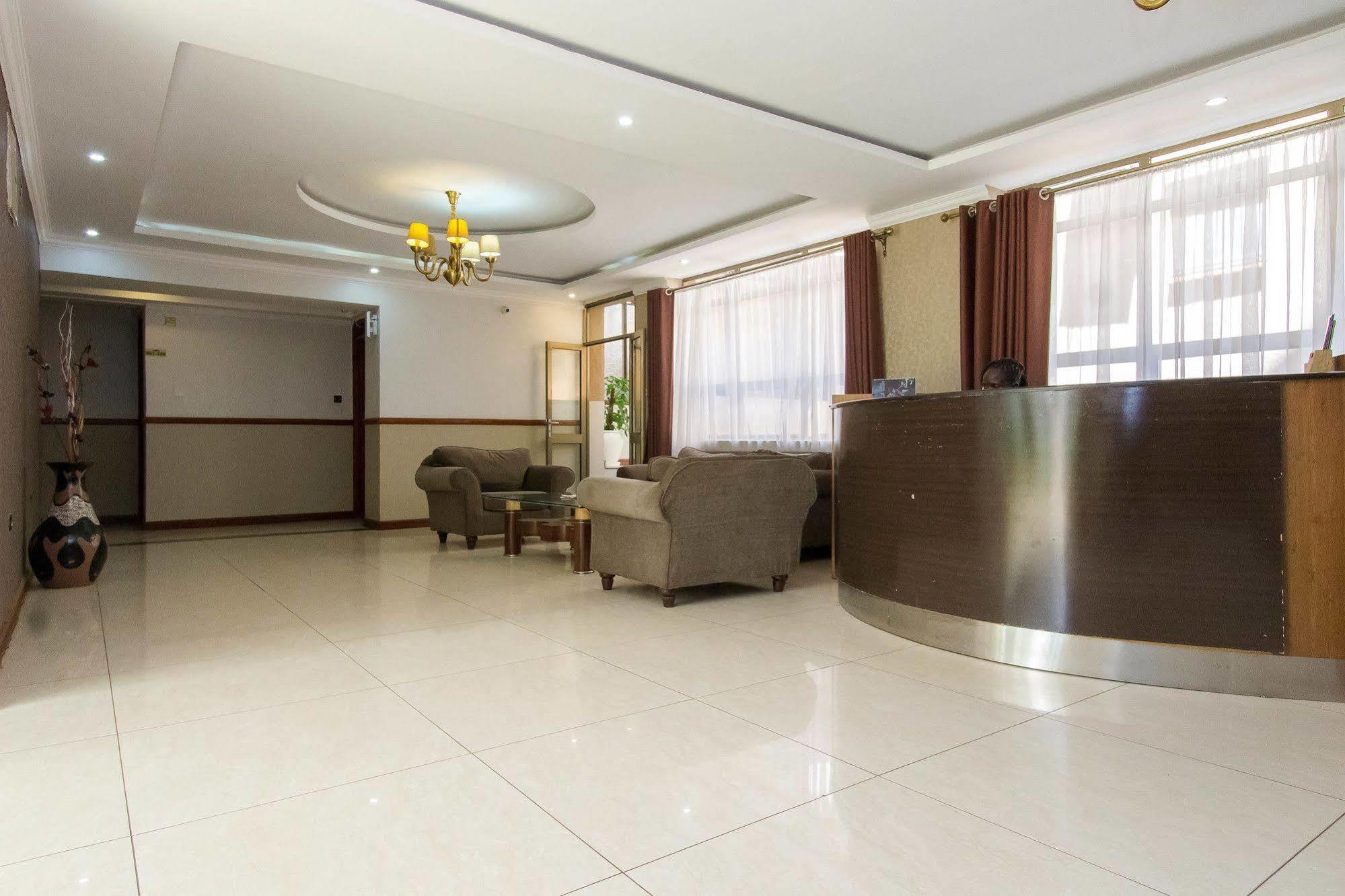 קיסומו Victoria Comfort Inn מראה חיצוני תמונה